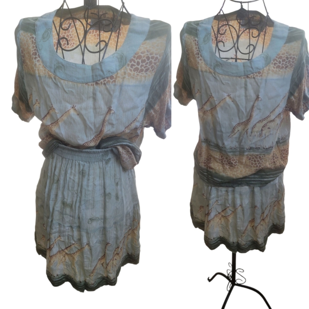 Vintage 2 Piece Set Size PM